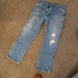 Men's Blue Distressed Jeans vintage wrangler